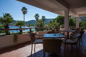 Hotel Issa