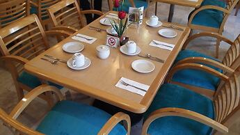 Hotel & Suites Real del Lago