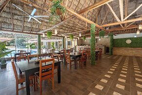 Seis Playas Hotel