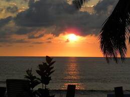Seis Playas Hotel