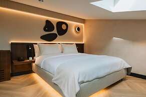 Trianon Hotel