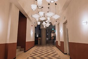 Trianon Hotel