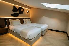 Trianon Hotel
