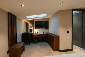Trianon Hotel