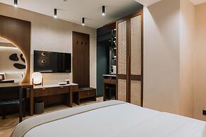 Trianon Hotel