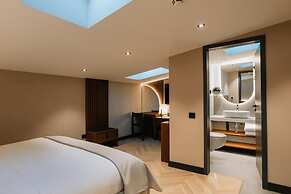 Trianon Hotel