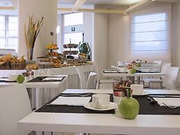 Four Points Flex by Sheraton Bologna Airport