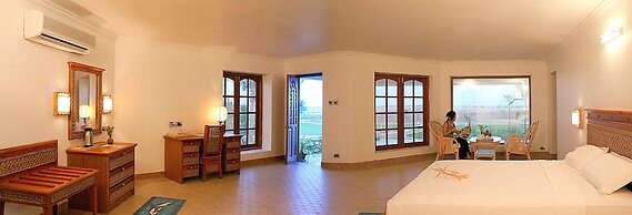 Chariot Beach Resort