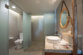 Andaman Cannacia Resort & Spa