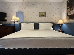 Surfside Inn