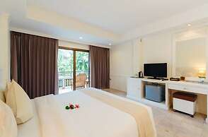 The Fair House Beach Resort & Hotel