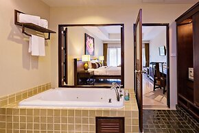 The Fair House Beach Resort & Hotel