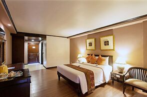 The Fair House Beach Resort & Hotel