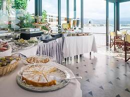 Arc en Ciel Hotel