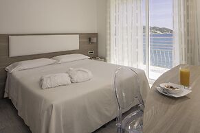 Arc en Ciel Hotel