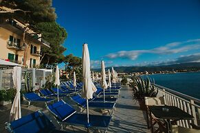 Arc en Ciel Hotel