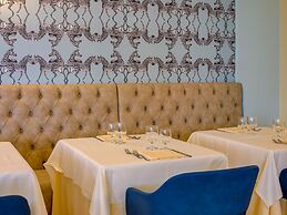 Hotel Antares