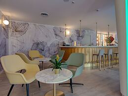 Hotel Antares