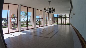 Hotel Mision Santa Maria