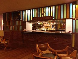 The Halfwaiy Inn
