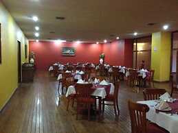 The Halfwaiy Inn