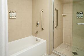 Holiday Inn & Suites Montreal Airport by IHG