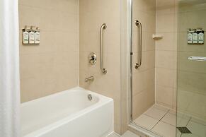Holiday Inn & Suites Montreal Airport by IHG