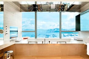 W Hong Kong