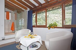 Fornalutx Petit Hotel