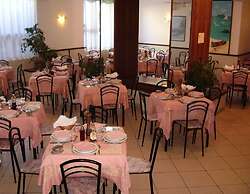 Hotel Astra