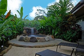 Volcano Lodge Hotel & Thermal Experience