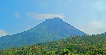 Volcano Lodge Hotel & Thermal Experience