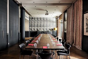 The George Hotel