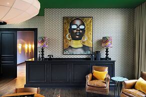 The George Hotel