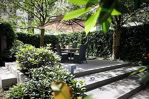 The George Hotel