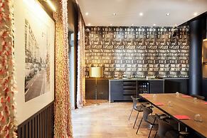 The George Hotel