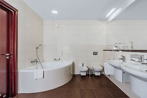 Premier Krakow Hotel