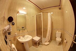 Amani Hotel Suites & Spa
