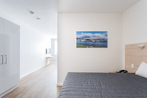 Mayfair Plaza Motel