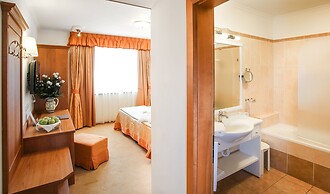 Sartori's Hotel