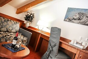 Sartori's Hotel