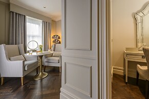 The Victoria