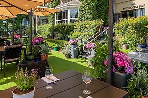 The Victoria