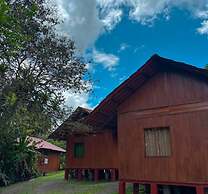 Cabinas La Catarata