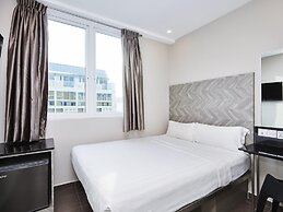 ibis budget Singapore Ruby