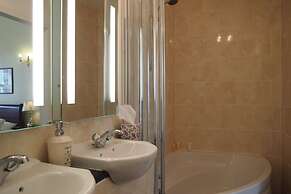 Edinburgh Thistle Hotel