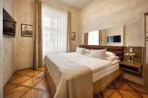 Hotel Monastery