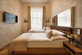 Hotel Monastery