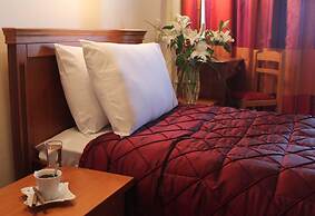 Famissi Eden Hotel