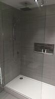 Best Western Plus Pastures Hotel